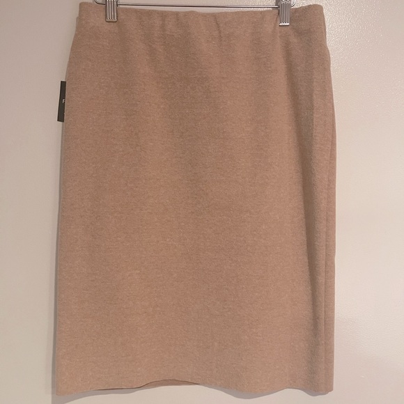 NWT - Sweater High-waisted Midi Skirt - Tan - Large - Picture 8 of 10